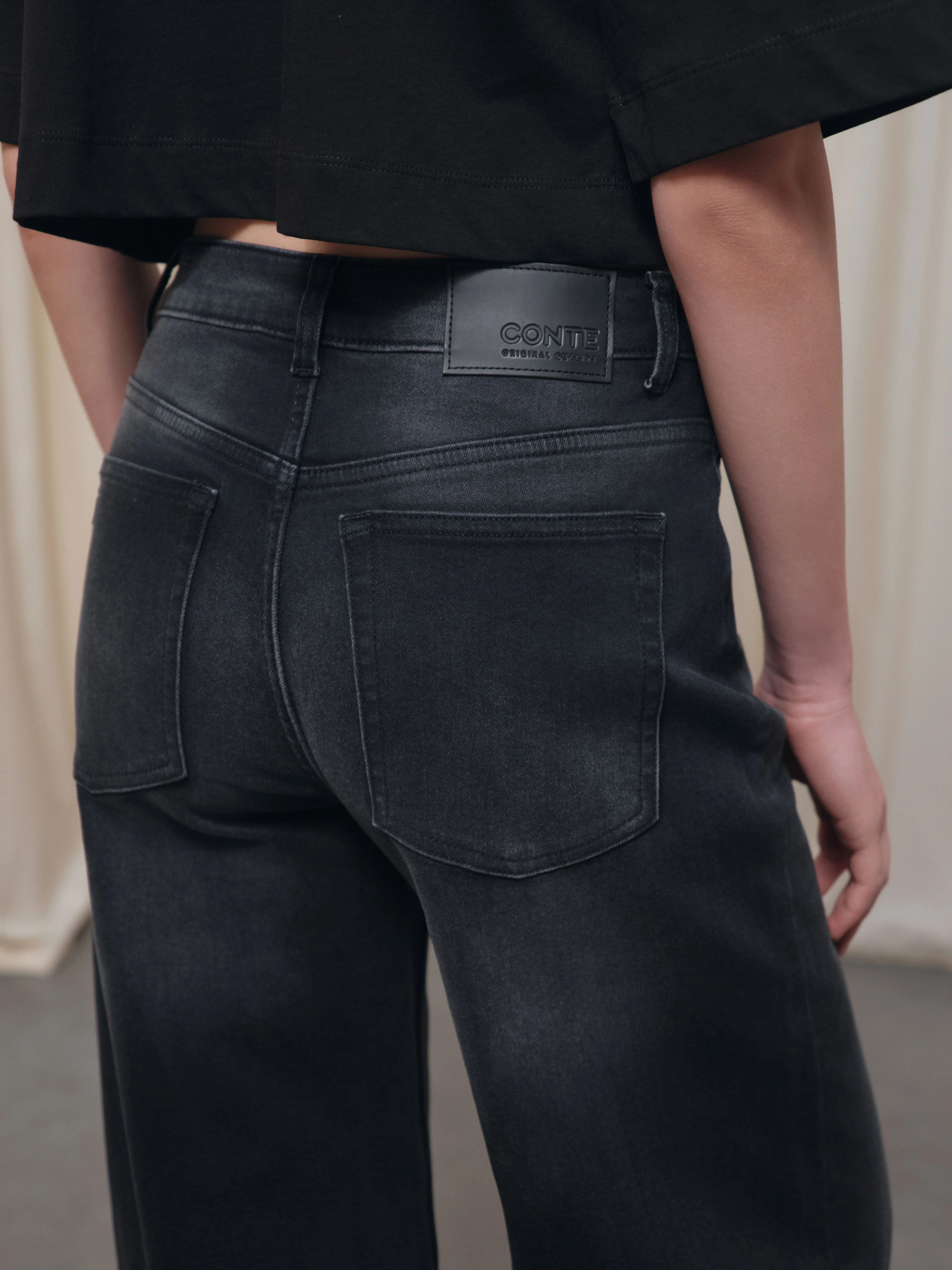 картинка Джинсы Wide Leg от магазина ECLAT